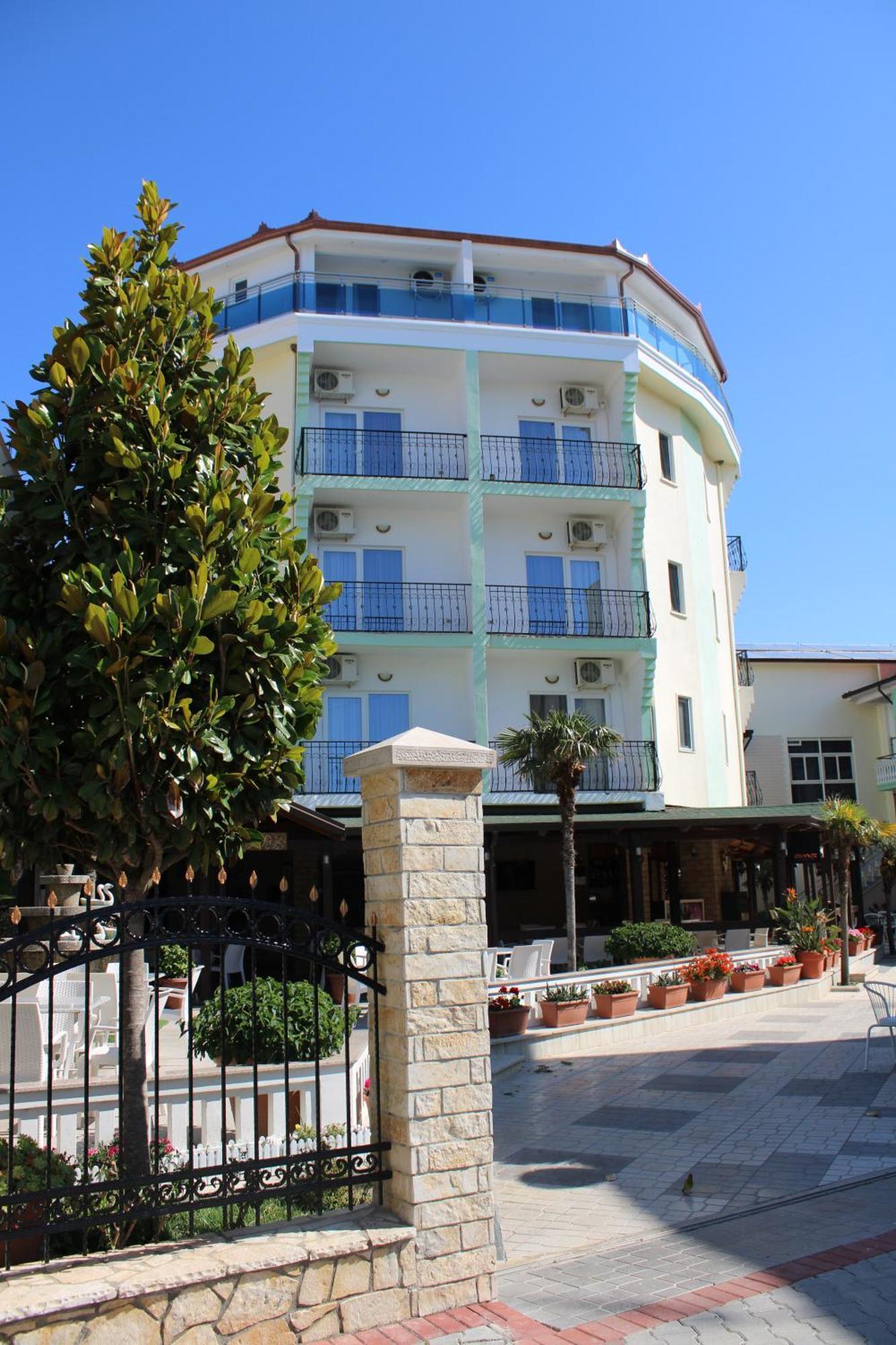 Kompleksi Jakaj Velipojë Exterior foto